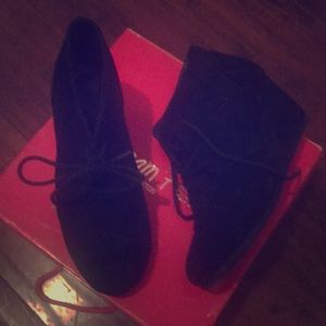 Dream Pairs Navy booties